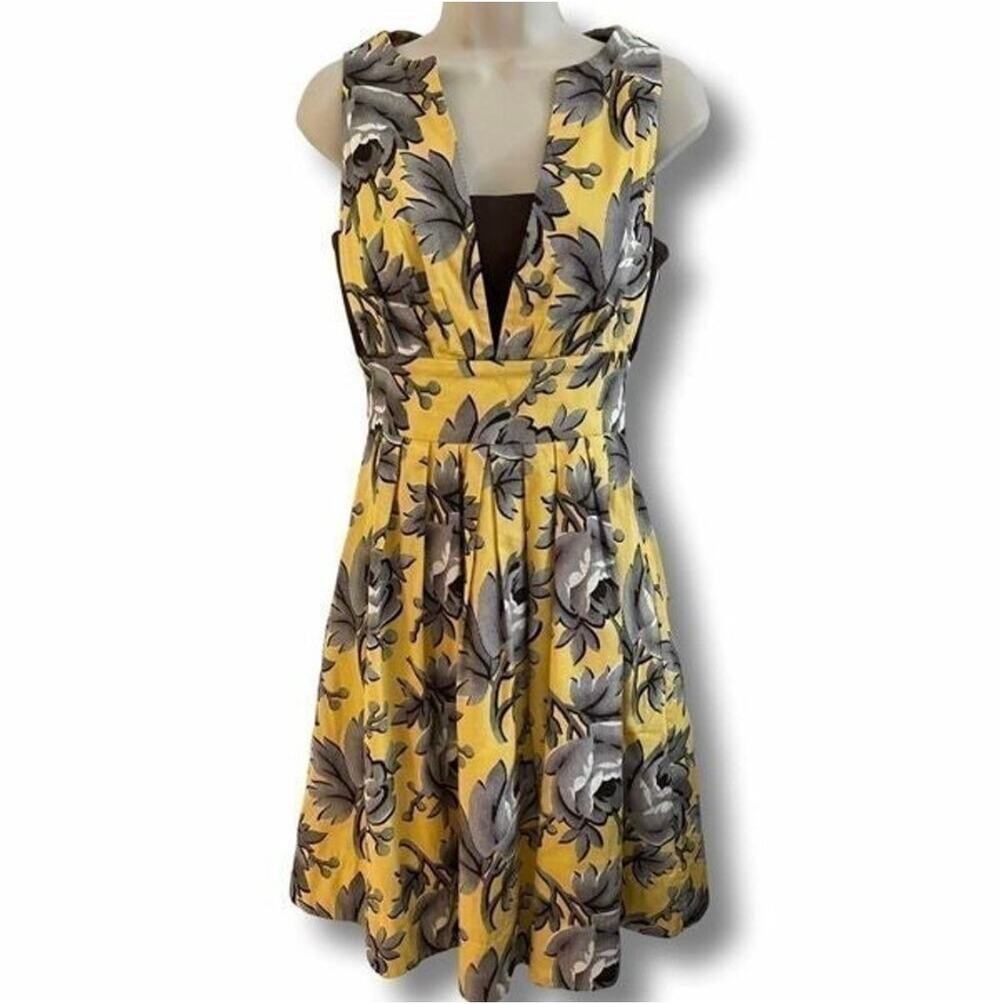 Tradwife Dress Leifsdotter yellow floral classic Size 0
